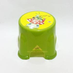 Çeşitli Renk Seçenekleri İle Rengarenk Çocuk Taburesi