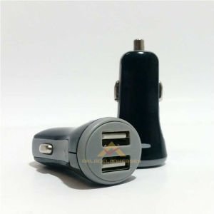 ÇİFT USB ÇIKIŞLI DUAL ARABA OTO ÇAKMAKLIK ŞARJI-1