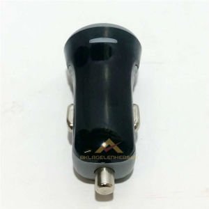 ÇİFT USB ÇIKIŞLI DUAL ARABA OTO ÇAKMAKLIK ŞARJI-1