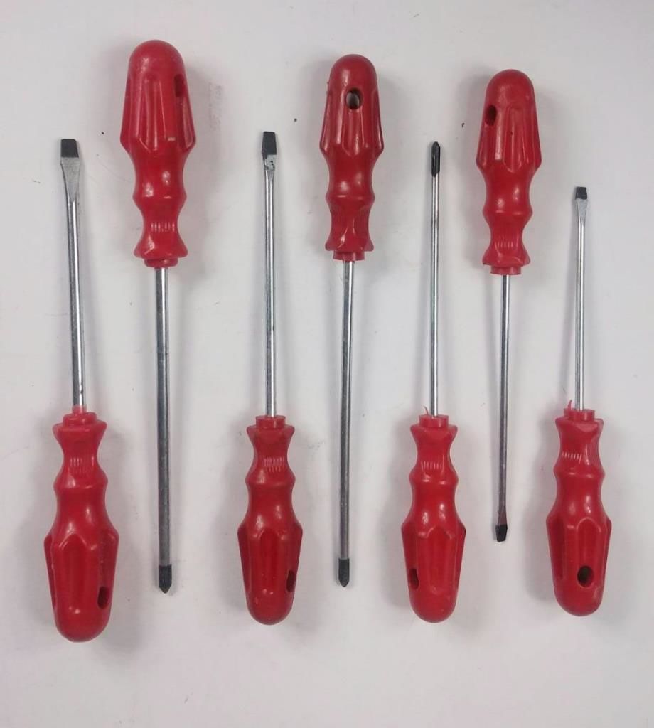 Mıknatıs Uçlu Aslan 7li Tornavida Seti - Delikli Tornavida Seti