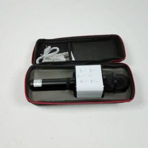 Karaoke Mikrofon ve Bluetooth  Speaker +Çanta+Usb Kablo Q7 Model