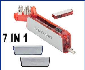 Acil Yaşam Seti,7 in 1 Cep Tipi Mini Fener 6 Uçlu Işıklı Tornavida