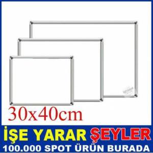 Metal Çerçeveli 30x40cm Askılı Yazı Tahtası