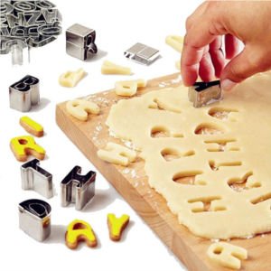 Alfabe Harf Pasta,Bisküvi ve Kurabiye Kalıpları 26 Adet Mini Metal Süsleme Kalıbı
