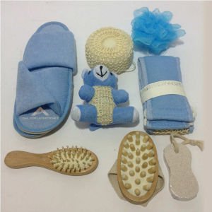 9 Parçadan Oluşan Duş Seti 32x30cm Ebatında Özel Sepetli Kese Seti Dekoratif ve Şık Sıpa Seti