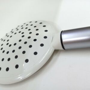Beyaz Krom Saplı Fonksiyonsuz Yuvarlak El Duşu Fıskiye 15 cm Çap, 14 cm Sap Uzunluğu