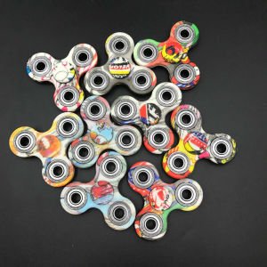 Desenli Stres Çarkı Metal Rulmanlı Süper Hızlı Uzun süre Dönen Süper Stres Çarkı Hands Spinner