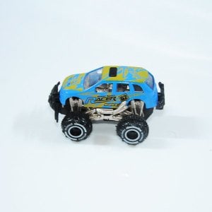 Çek Bırak Özellikli Metal Kasalı Arazi Jipi Oyuncağı 1:64 Scale Oyuncak Araba
