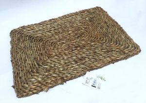 Yemeklerinizi Servis Etmek İçin 40x30m Ebatında Dikdörtgen Hasır Kaliteli Malzemeden Üretilmiştir