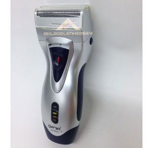 Sinek Kaydı Traş İçin Çift Motorlu Yedek Bıçaklı Şarjlı Sakal Traş Makinesi Ergonomik Tıraş Makinesi