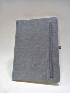 21*15 Gri Renkli Kapaklı Çizgili  Kalemlikli Ajanda Defter( Takvimsiz) Ayraçlı