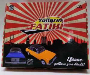 BİRLİK Oyuncak YOLLARIN FATİHİ Araba ; Nostaljik Anadol Araba Metal Yüzey Kırmızı Mavi Sarı Ve Krem