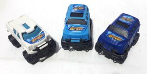 9x5x5cm Ebatında 3 Adet Küçük Boy Oyuncak Polis Dağ Cip Aracı