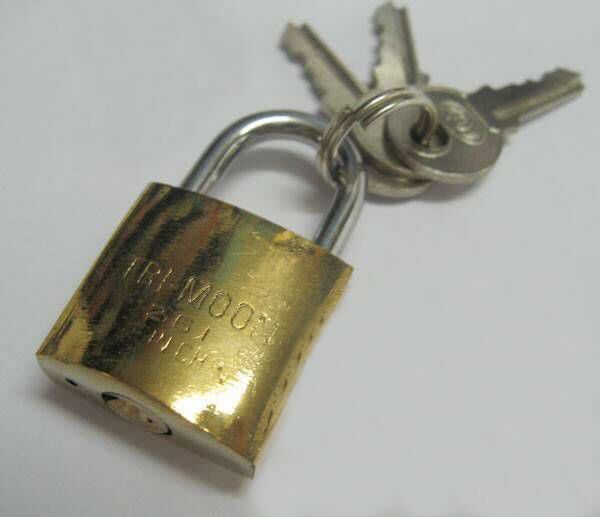 Dolap,Çanta,Valiz İçin Asma Kilit 20mm Sarıprinç