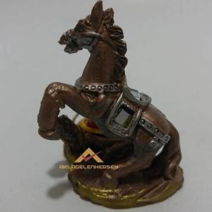 At Heykeli Şamdan Mum Hediyeli Şaha Kalkmış At Figürlü Mini Mumluk Minyatür Kolleksiyon Ürünü Kandil