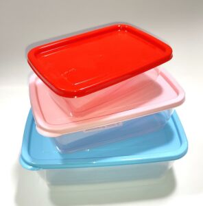 3lü Set Renkli Vakum Kapak Kırılmaz Saklama Kapları 1.25L-760ml-430ml Difriz ve Mikrodalgaya Uyumlu
