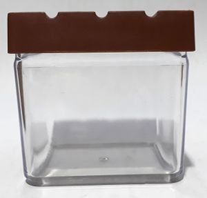 Çikolata Desenli Kapağı Olan 9x9x8,5cm Ebatlarında Saklama Kabı  Kaliteli Plastikten Üretilmiştir