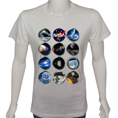 Unisex T-shirt Beyaz 'Uzay/Uzay mekiğinin penceresinden' Baskılı
