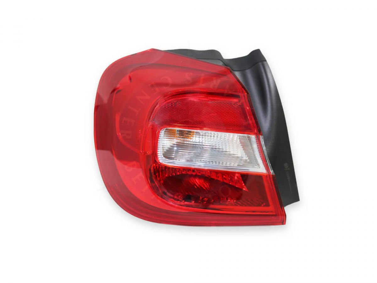 Stop Lambası Sol Mercedes W156 GLA