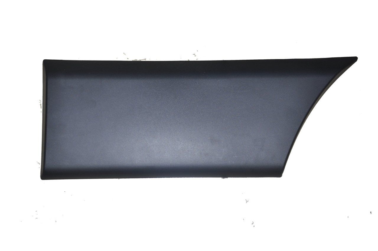 Çamurluk Bandı Arka Sol Master 2011 Sonrası (Lastik Önü)