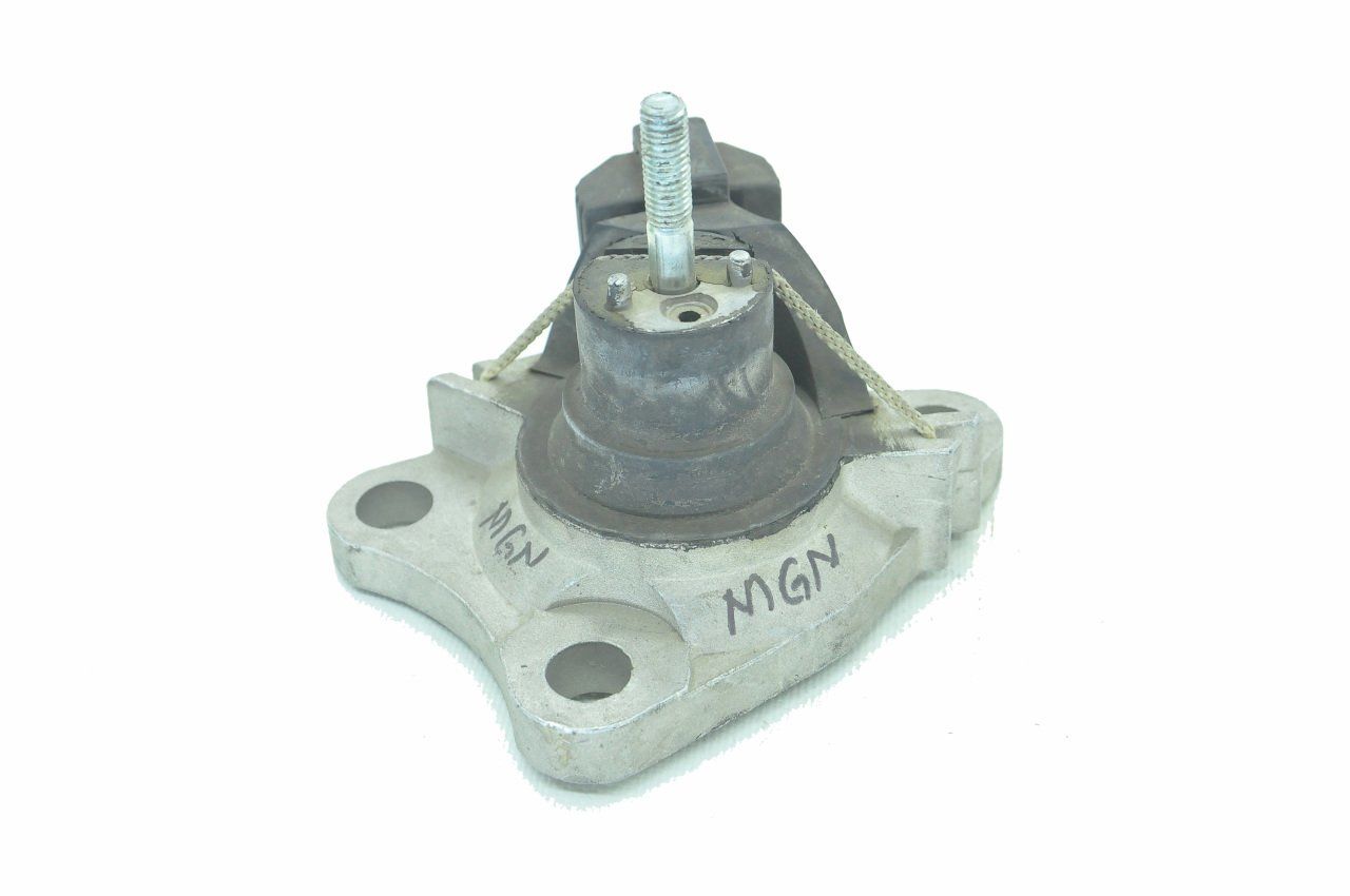 Sağ Motor Takozu (İpli) Megane 2