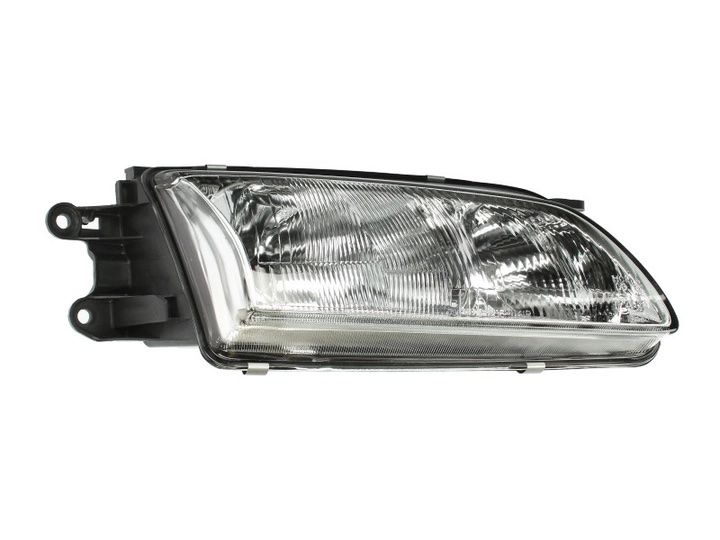 Far Sağ Mazda 626 2000-2002 Arası