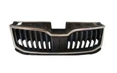 Skoda Octavia Ön Panjur Krom Çerçeveli 16-