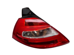 Sol Stop Lambası Megane II Hb 2007-2009 Arası Modeller İçin (Makyajlı Kasa)