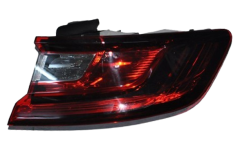 Sağ Dış Stop Lambası Megane 4 Hb