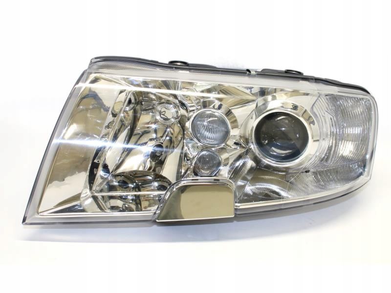 Far Ön Sol Skoda Süperb 2002-2007 Arası Sisli-Xenonlu-Motorlu