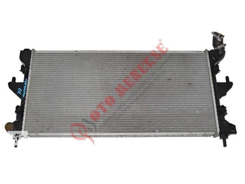 Radyatör Su 2.3 Ducato (İntercool Bağlantısı İnce)