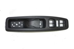 Cam Düğme Ve İç Açma Çerçevesi Sol Doblo 2015 Sonrası (Dörtlü Düğmeli Tip)