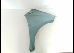 Mercedes W169 Ön Çamurluk Sağ 04-