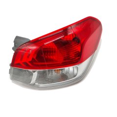 Stop Lambası Sağ Mitsubishi Attrage 2013 Sonrası