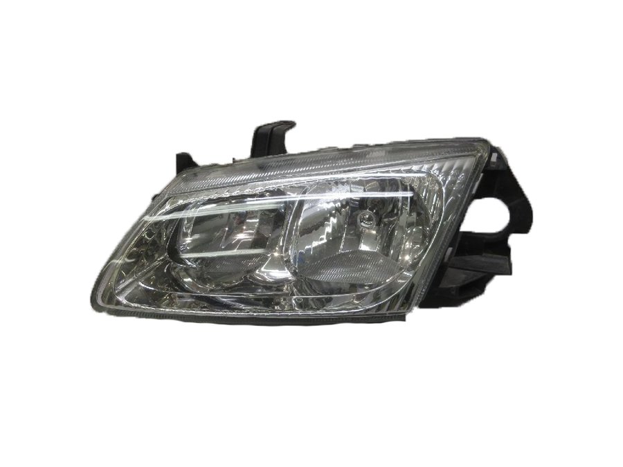 Far Sol Nissan Almera 2000-2002 Arası