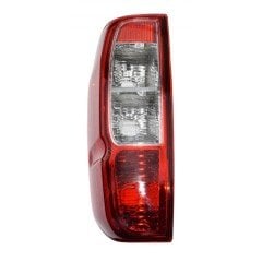 Stop Lambası Sol Nissan Navara D40 2006-2015 Arası