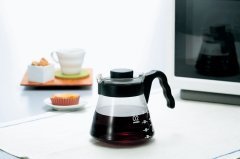 Hario V60 02 Drip Kahve Servis Sürahisi (700 ml)