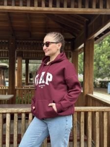 Bordo gap kapüşonlu sweatshirt