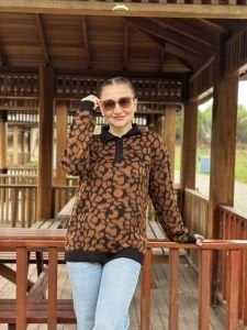 Yumoş bebe yaka kazak