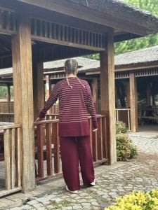 Bordo çizgili triko takım