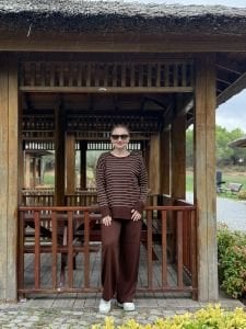 Kahve çizgili triko takım