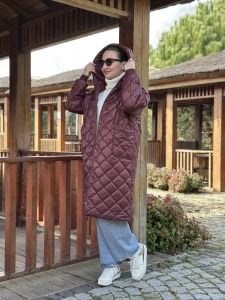 Massi model kapitone uzun mont Bordo