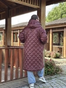 Massi model kapitone uzun mont Bordo
