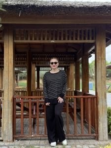 Siyah çizgili triko takım