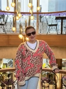 Next orjinal marka V yaka kazak