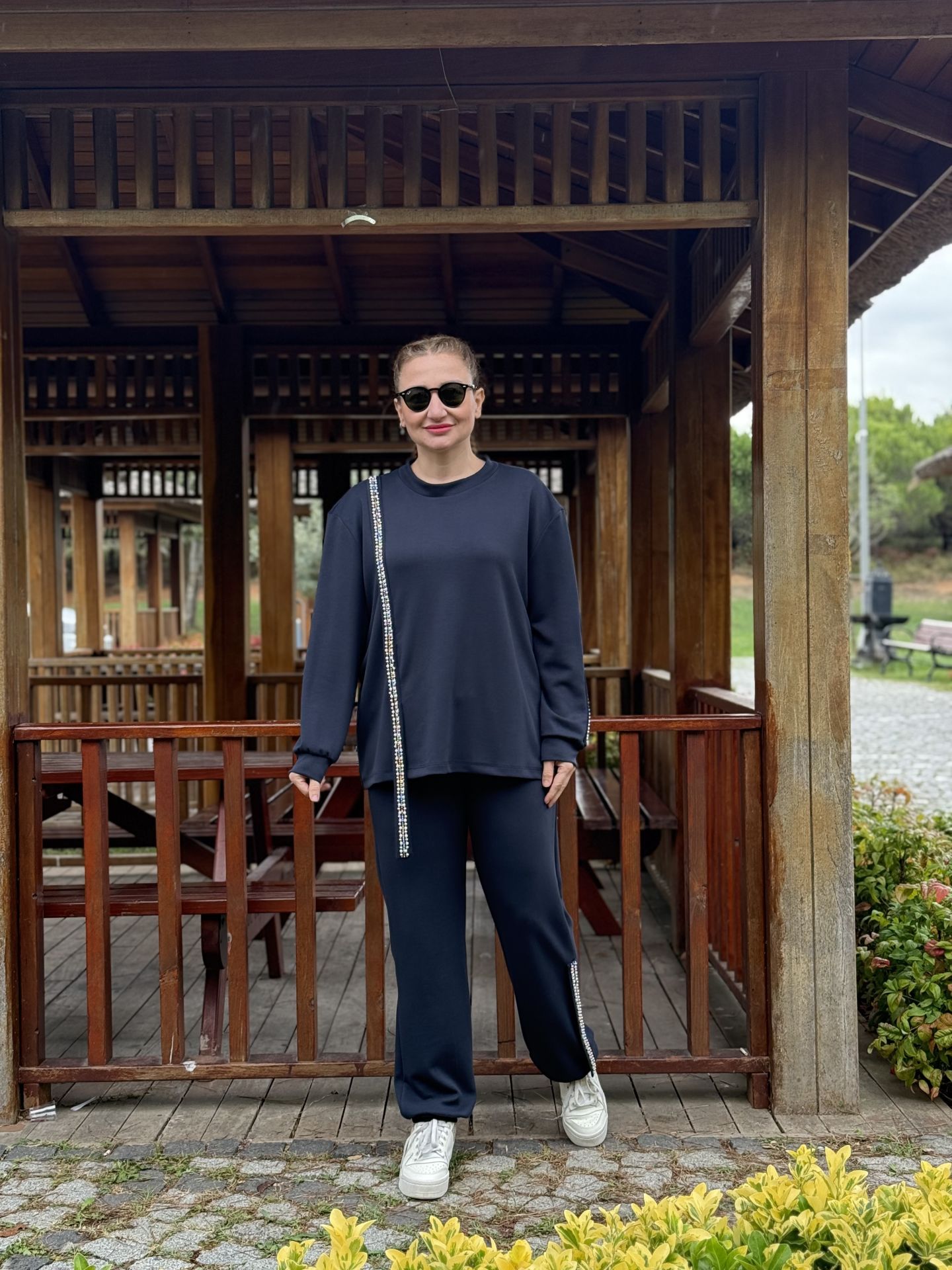 İncili tasarım Oysho takım Lacivert