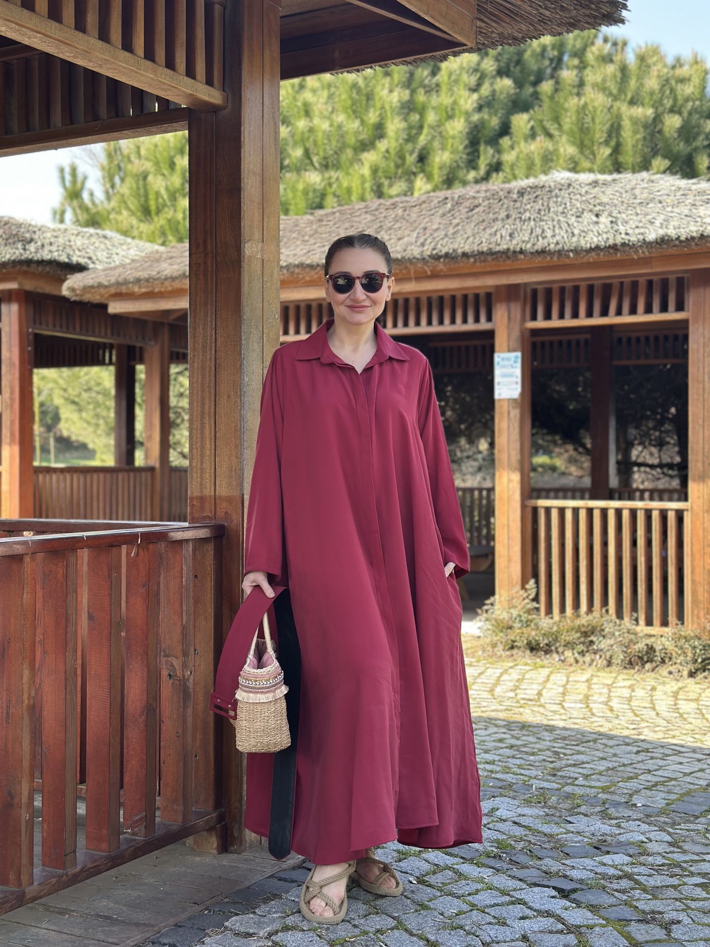 Kemerli tensel gömlek elbise bordo