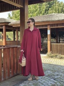 Kemerli tensel gömlek elbise bordo