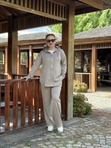 2263 Oysho takım fermuarlı taş