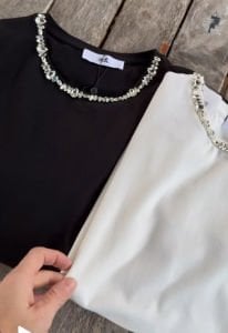 Siyah taşlı Adl tişört